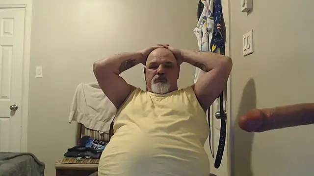 Snapshot of Newfiesausage1972 chatting on February 10, 2025, 3:21 pm Newfiesausage1972 online show from February 10, 2025, 3:21 pm