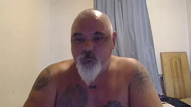 Snapshot of Newfiesausage1972 chatting on September 23, 2025, 3:30 pm Newfiesausage1972 online show from September 23, 2025, 3:30 pm
