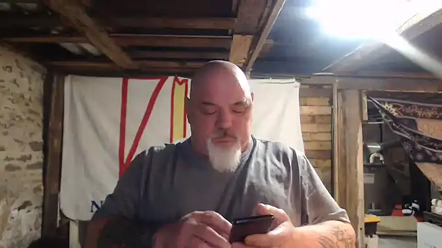 Snapshot of Newfiesausage1972 chatting on March 20, 2026, 11:33 am Newfiesausage1972 online show from March 20, 2026, 11:33 am