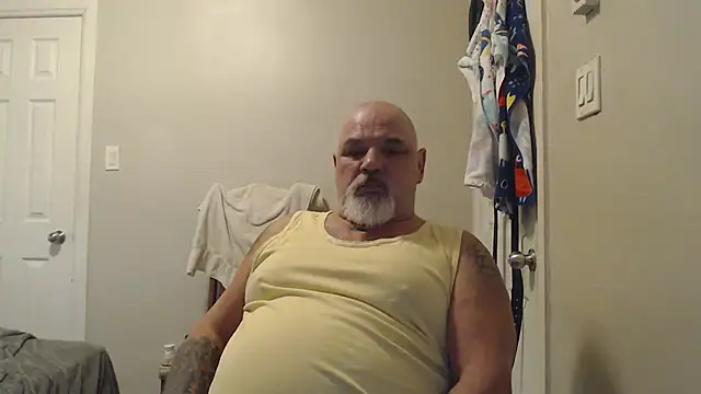 Snapshot of Newfiesausage1972 chatting on February 11, 2025, 4:13 pm Newfiesausage1972 online show from February 11, 2025, 4:13 pm