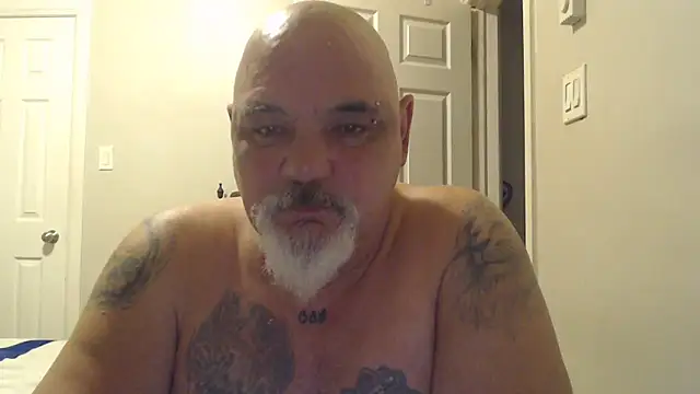 Snapshot of Newfiesausage1972 chatting on March 16, 2025, 11:37 pm Newfiesausage1972 online show from March 16, 2025, 11:37 pm
