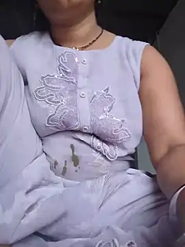 Snapshot of Simaran_bhabhi chatting on June 26, 2026, 1:44 am Simaran bhabhi online show from June 26, 2026, 1:44 am