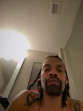 1BeautyN1Beast online show from February 2, 2026, 1:21 pm