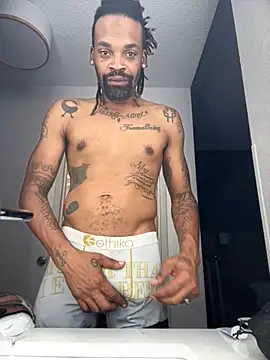 1BeautyN1Beast online show from October 12, 2025, 12:39 pm