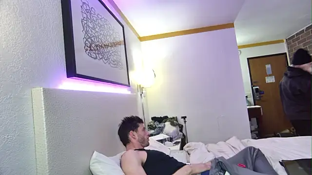 savageconfidence online show from October 28, 2025, 8:02 am