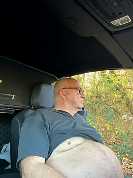 Snapshot of biggandybig chatting on November 5, 2025, 11:57 am biggandybig online show from November 5, 2025, 11:57 am