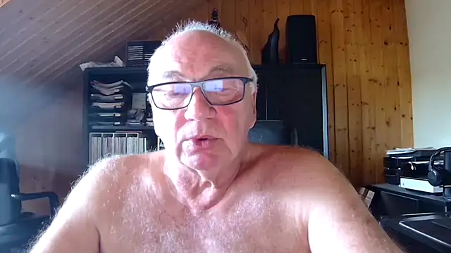 biggandybig online show from April 27, 2026, 3:21 pm