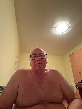 biggandybig online show from April 22, 2026, 8:37 pm