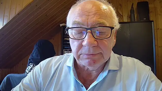 Snapshot of biggandybig chatting on October 14, 2025, 2:50 pm biggandybig online show from October 14, 2025, 2:50 pm