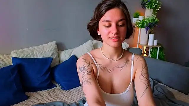 Snapshot of Celine_Dionn chatting on June 26, 2026, 5:02 am Celine Dionn online show from June 26, 2026, 5:02 am