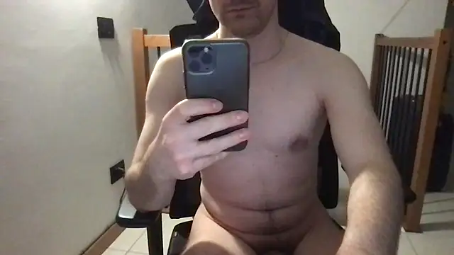 Snapshot of marguiabc chatting on March 2, 2026, 12:33 am marguiabc online show from March 2, 2026, 12:33 am