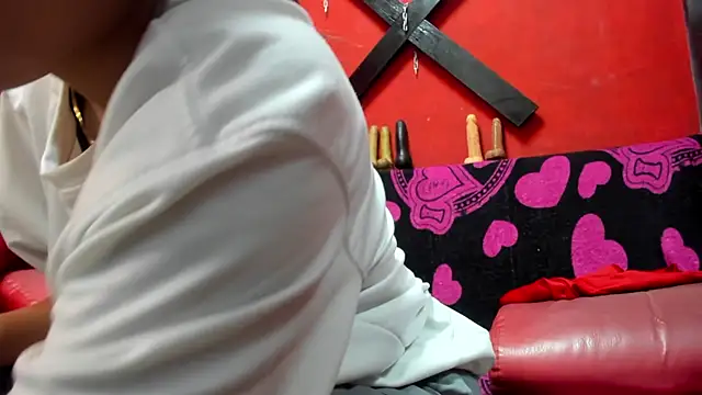 Snapshot of Yaumiko chatting on October 23, 2025, 11:31 am Yaumiko online show from October 23, 2025, 11:31 am