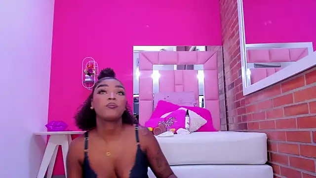 malu horny 69 online show from May 27, 2026, 2:57 pm