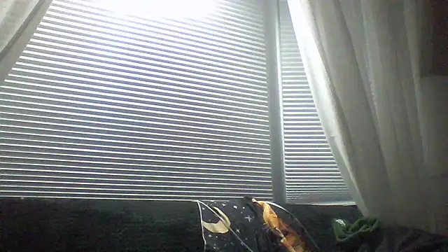 serenityvelvet online show from February 24, 2025, 7:11 am