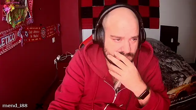 menditeta1 online show from January 18, 2026, 9:51 pm