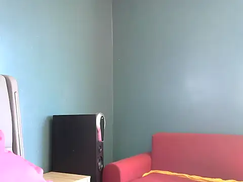 Snapshot of karen_sexy69 chatting on February 18, 2026, 6:44 am karen sexy69 online show from February 18, 2026, 6:44 am