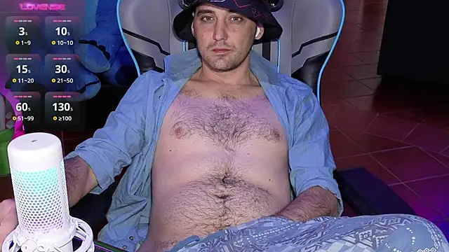 Snapshot of Gil_gamesh90 chatting on April 14, 2026, 5:45 am Gil gamesh90 online show from April 14, 2026, 5:45 am