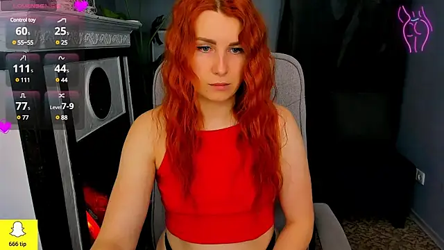YrKiraXO online show from February 8, 2025, 6:22 am