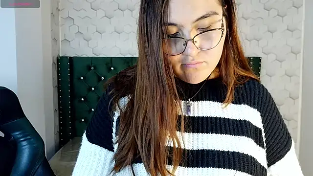 Snapshot of conniejames_m chatting on July 28, 2026, 2:13 pm conniejames m online show from July 28, 2026, 2:13 pm