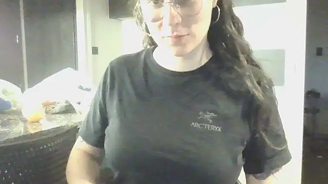 Snapshot of atenealovve_77 chatting on November 3, 2025, 11:30 pm atenealovve 77 online show from November 3, 2025, 11:30 pm