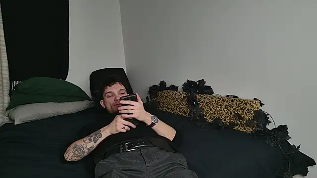 JackDesFeux online show from March 8, 2026, 2:04 am