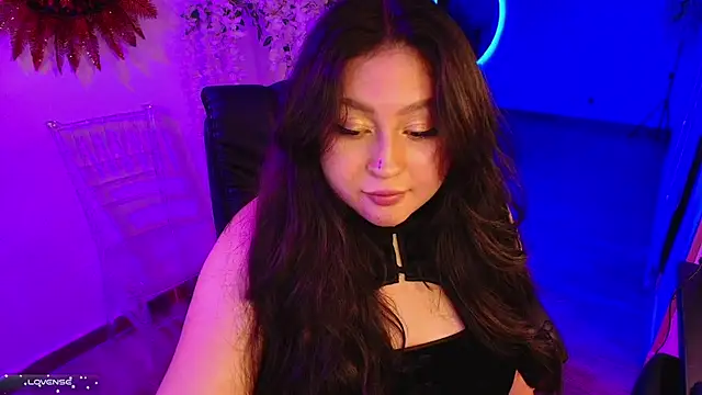 Snapshot of Lena_sweetx chatting on October 28, 2025, 10:52 pm Lena sweetx online show from October 28, 2025, 10:52 pm