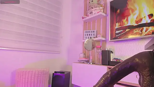 Snapshot of susanjons_tcw chatting on November 25, 2025, 1:50 am susanjons tcw online show from November 25, 2025, 1:50 am