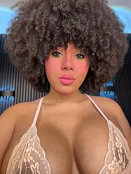 Snapshot of kendall_coxx chatting on June 17, 2026, 9:30 am kendall coxx online show from June 17, 2026, 9:30 am