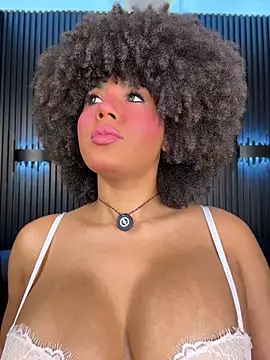 kendall coxx online show from July 22, 2026, 5:42 am