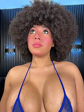 Snapshot of kendall_coxx chatting on June 3, 2026, 9:21 am kendall coxx online show from June 3, 2026, 9:21 am