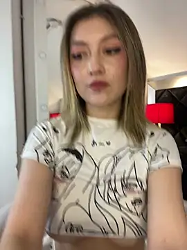 Snapshot of Angela_Torres_ chatting on June 20, 2026, 4:01 pm Angela Torres online show from June 20, 2026, 4:01 pm