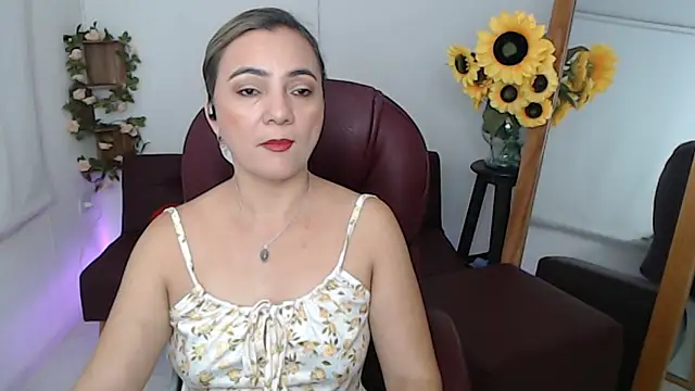 Snapshot of ana_milf chatting on June 22, 2026, 2:58 pm ana milf online show from June 22, 2026, 2:58 pm