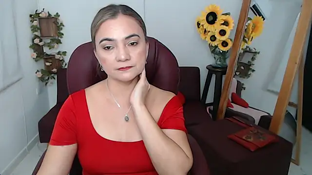 Snapshot of ana_milf chatting on June 3, 2026, 2:29 pm ana milf online show from June 3, 2026, 2:29 pm