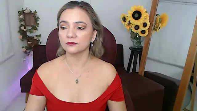 Snapshot of ana_milf chatting on June 19, 2026, 1:28 pm ana milf online show from June 19, 2026, 1:28 pm