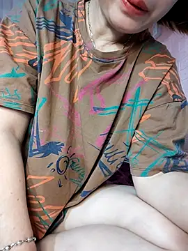 Snapshot of Mie610 chatting on March 9, 2026, 1:09 am Mie610 online show from March 9, 2026, 1:09 am