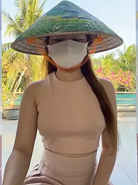 BabyThree  online show from March 7, 2026, 9:16 am