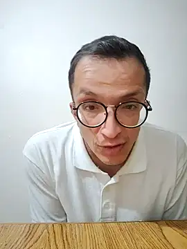 Snapshot of Allantututu chatting on February 6, 2026, 3:02 am Allantututu online show from February 6, 2026, 3:02 am