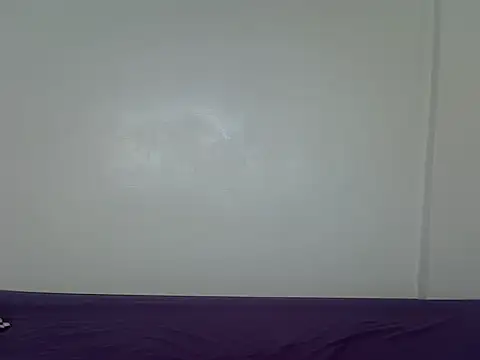 laetitia  online show from October 19, 2025, 10:40 am