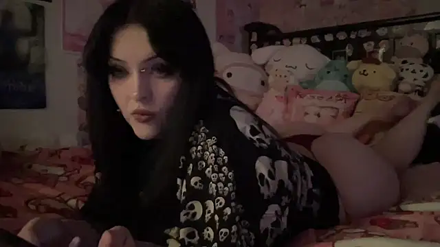 FaeKelly online show from February 8, 2026, 2:53 am