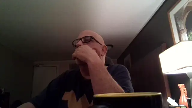 --JimmyJamzs-- online show from December 5, 2025, 8:46 am