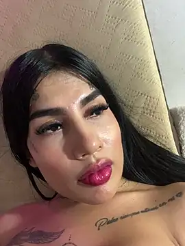 saragill323 online show from March 18, 2025, 6:39 pm