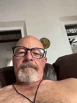 NOLAKINKYTYOP22 online show from February 15, 2025, 3:06 pm