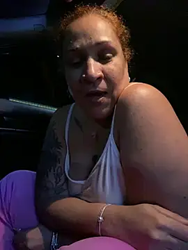 Snapshot of ladycreamypr2 chatting on March 24, 2026, 2:00 am ladycreamypr2 online show from March 24, 2026, 2:00 am