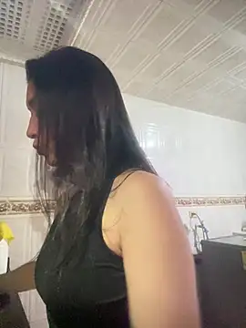 Yulia sx online show from June 25, 2026, 4:34 pm