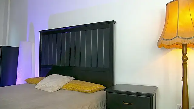 Yanira Muslim online show from March 14, 2026, 5:13 am