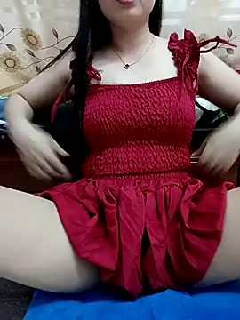Snapshot of NgocQuyen2K chatting on July 12, 2026, 10:32 pm NgocQuyen2K online show from July 12, 2026, 10:32 pm