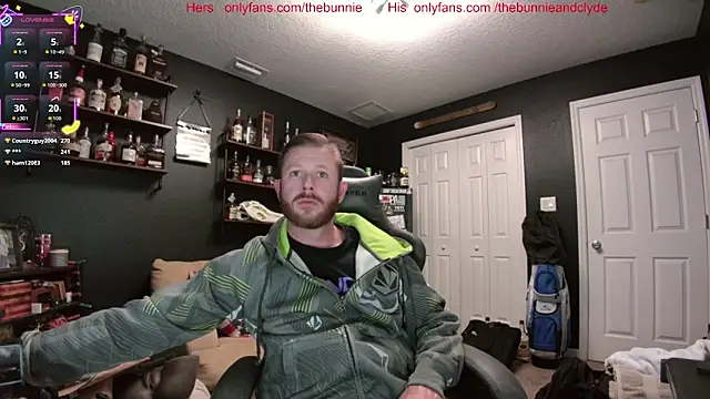 Snapshot of chillinthemosttt chatting on November 4, 2025, 3:10 am chillinthemosttt online show from November 4, 2025, 3:10 am