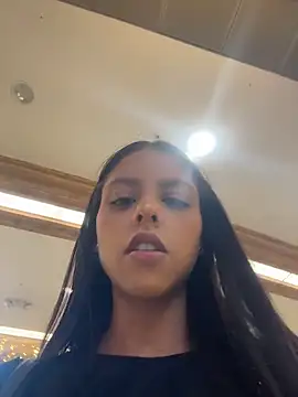 mariana lopez1 online show from December 22, 2025, 6:30 pm