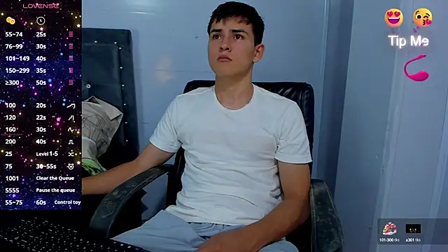 Jacobb Lee online show from November 10, 2025, 9:20 pm