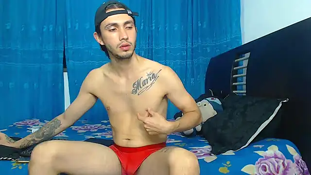 Snapshot of Hot_Sharks_ chatting on October 22, 2025, 10:25 am Hot Sharks online show from October 22, 2025, 10:25 am